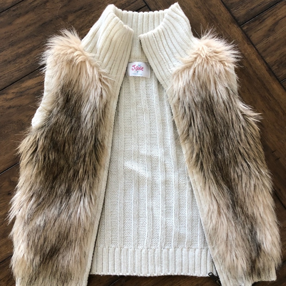 Justice Faux-Fur Vest, size 7